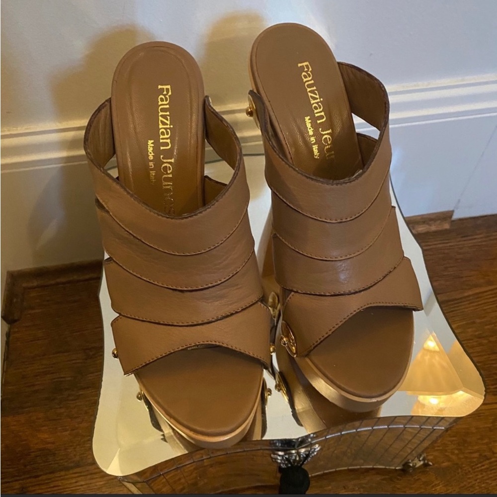 Fauzian Jeunesse Tan Leather Sandals US 7